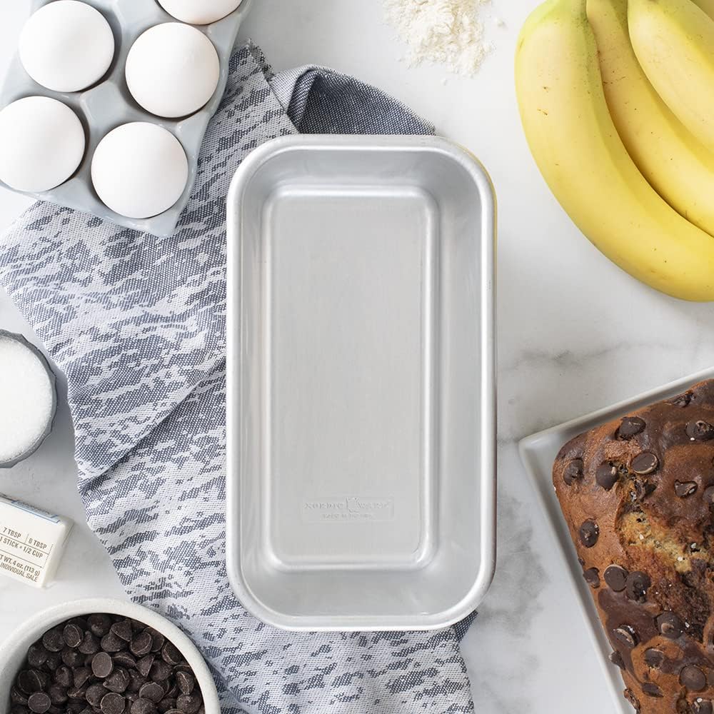 nordic-ware-naturals-1-pound-loaf-pan-for-baking-homemade-bread-03-nordic-ware-naturals-1-pound-loaf-pan-for-baking-h-3.jpg