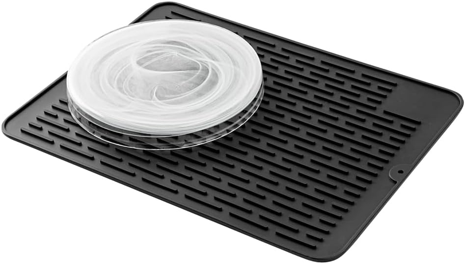 15-8-x-11-7-inch-medium-size-black-silicone-drying-mat-with-ribbed-design-waterproof-dish-drainboard-for-countertop-dishwasher-safe-restaurantware-02-158-x-117-inch-medium-size-black-silicone-drying-m-2.jpg