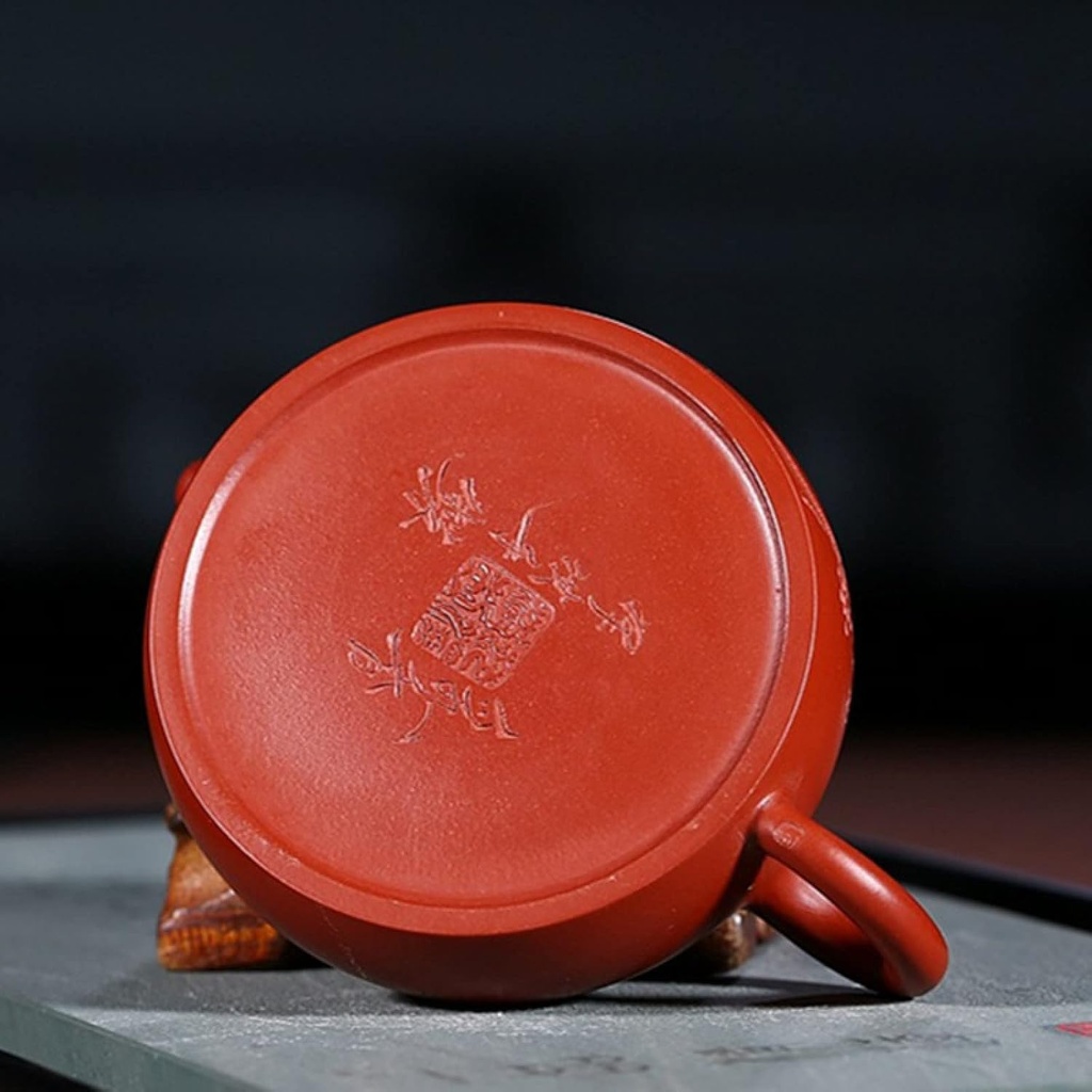 handmade-yixing-zisha-raw-mine-cast-iron-teapot-170ml-plum-design-05-handmade-yixing-zisha-raw-mine-cast-iron-teapot----5.jpg