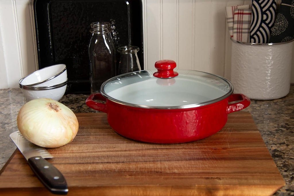 3qt-golden-rabbit-enamelware-saute-pan-solid-red-color-03-3qt-golden-rabbit-enamelware-saute-pan---solid-red-3.jpg