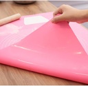 food-grade-silicone-baking-mat-for-non-stick-rolling-dough-and-pastry-making-in-the-kitchen-nonslip-oven-mat-for-cookies-03-food-grade-silicone-baking-mat-for-non-stick-rolli-3.jpg
