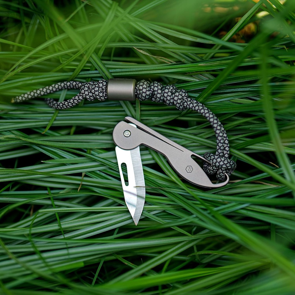 compact-titanium-pocket-knife-with-razor-sharp-folding-blade-lightweight-edc-tool-for-camping-hiking-and-outdoor-activities-keyunity-kk05m-mini-grey-08-compact-titanium-pocket-knife-with-razor-sharp-fol-8.jpg