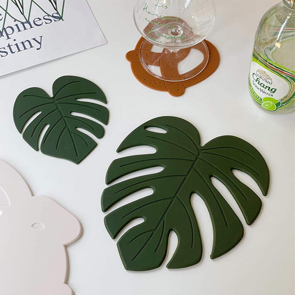 silicone-drink-coasters-set-of-2-non-slip-heat-resistant-protect-furniture-from-water-marks-damage-04-silicone-drink-coasters-set-of-2---non-slip-heat-r-4.jpg