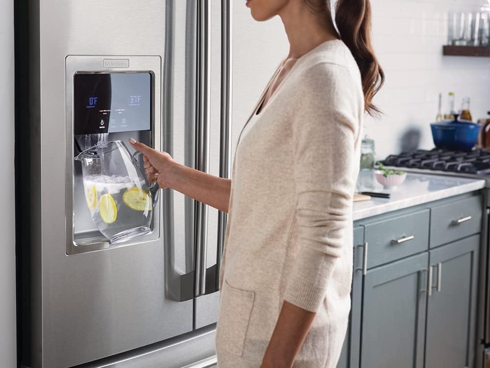 frigidaire-wf3cb-puresource3-refrigerator-water-filter-white-single-pack-1-count-05-frigidaire-wf3cb-puresource3-refrigerator-water-fi-5.jpg