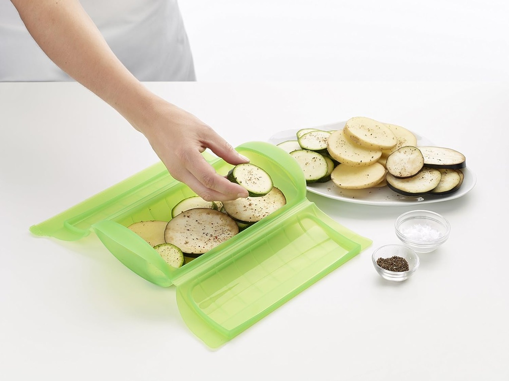 lekue-green-steam-case-for-1-2-people-versatile-and-easy-cooking-solution-02-lekue-green-steam-case-for-1-2-people-versatile-an-2.jpg