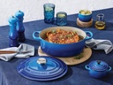 le-creuset-29-cm-oval-casserole-dish-with-lid-4-7l-azure-blue-enamelled-cast-iron-pot-06-le-creuset-29-cm-oval-casserole-dish-with-lid-47l--6.jpg